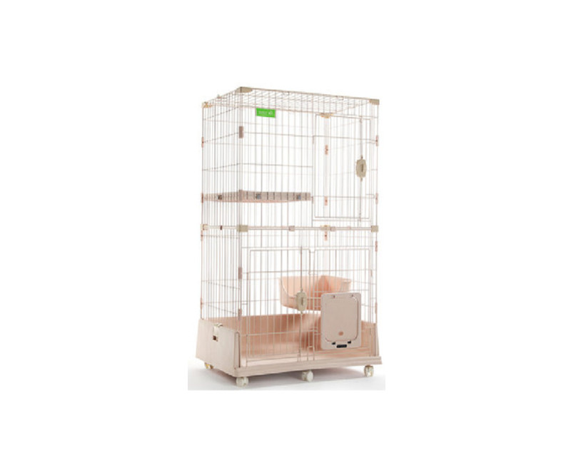 No. 4 cat cage